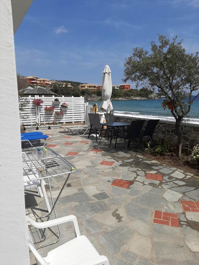 House Kokkalas On The Beach Pyrgadikia Luaran gambar